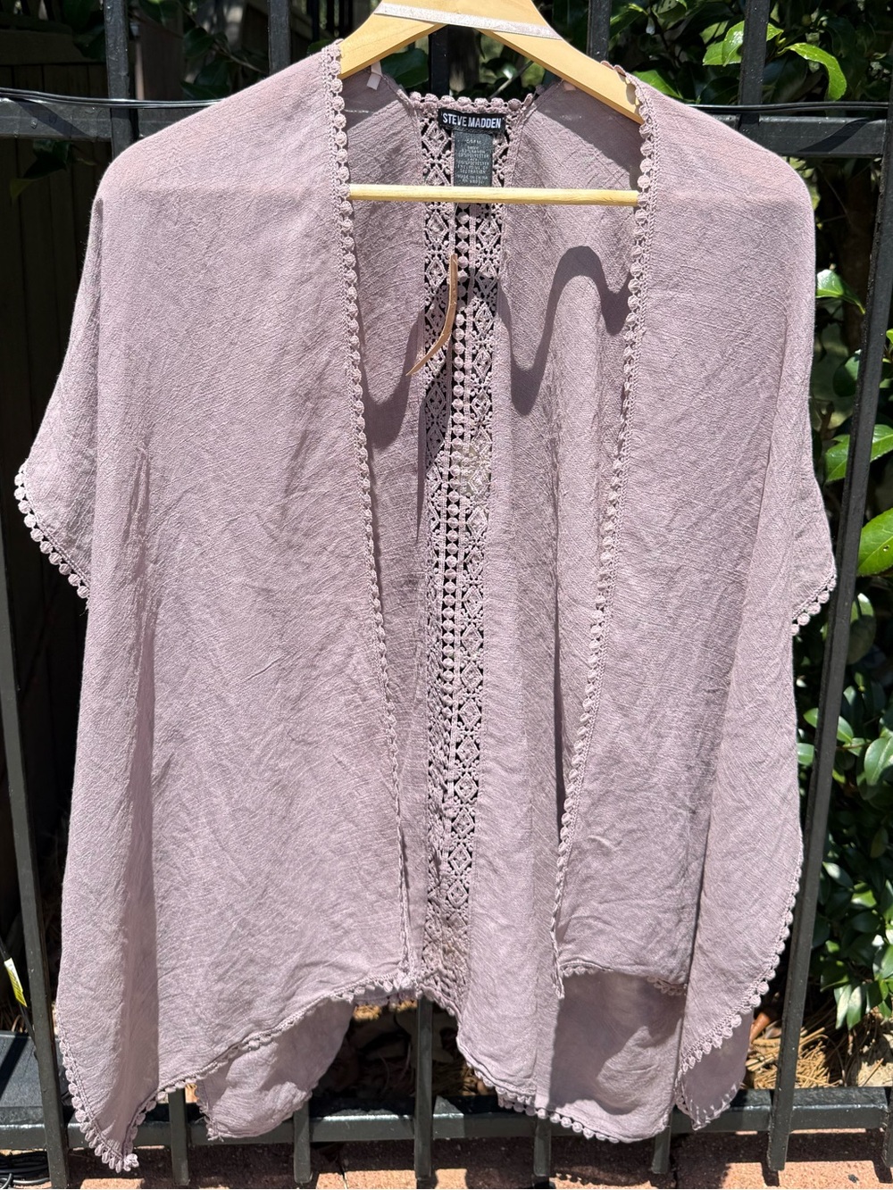 Steve Madden Mauve Open-Front Crochet-Trim Kimono